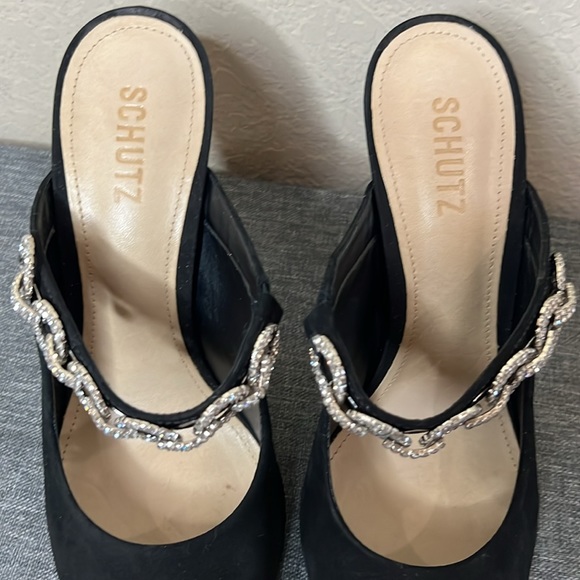 Schutz Black Pointy Heels - Picture 4 of 10